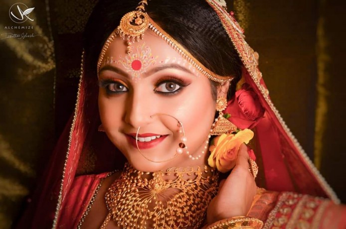 bridal-makeover-party-makeup-and-bridesmaid-makeup-big-3